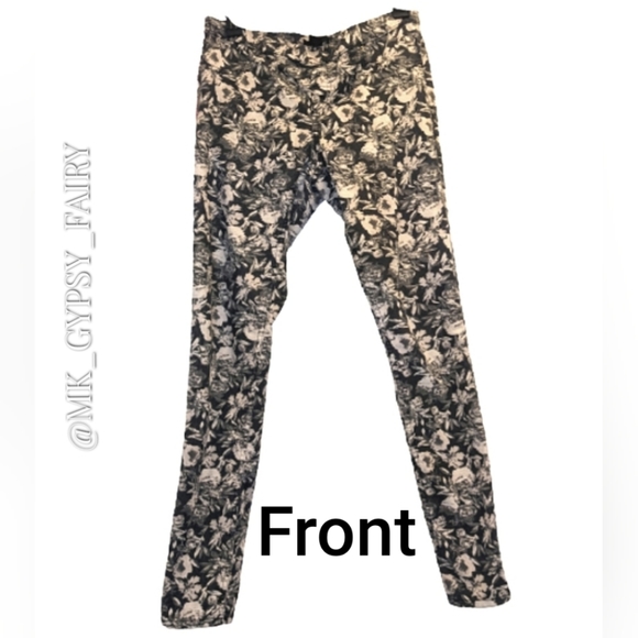 H&M Jeggings Black and White Floral Print Size 8 with back pockets - Picture 2 of 7